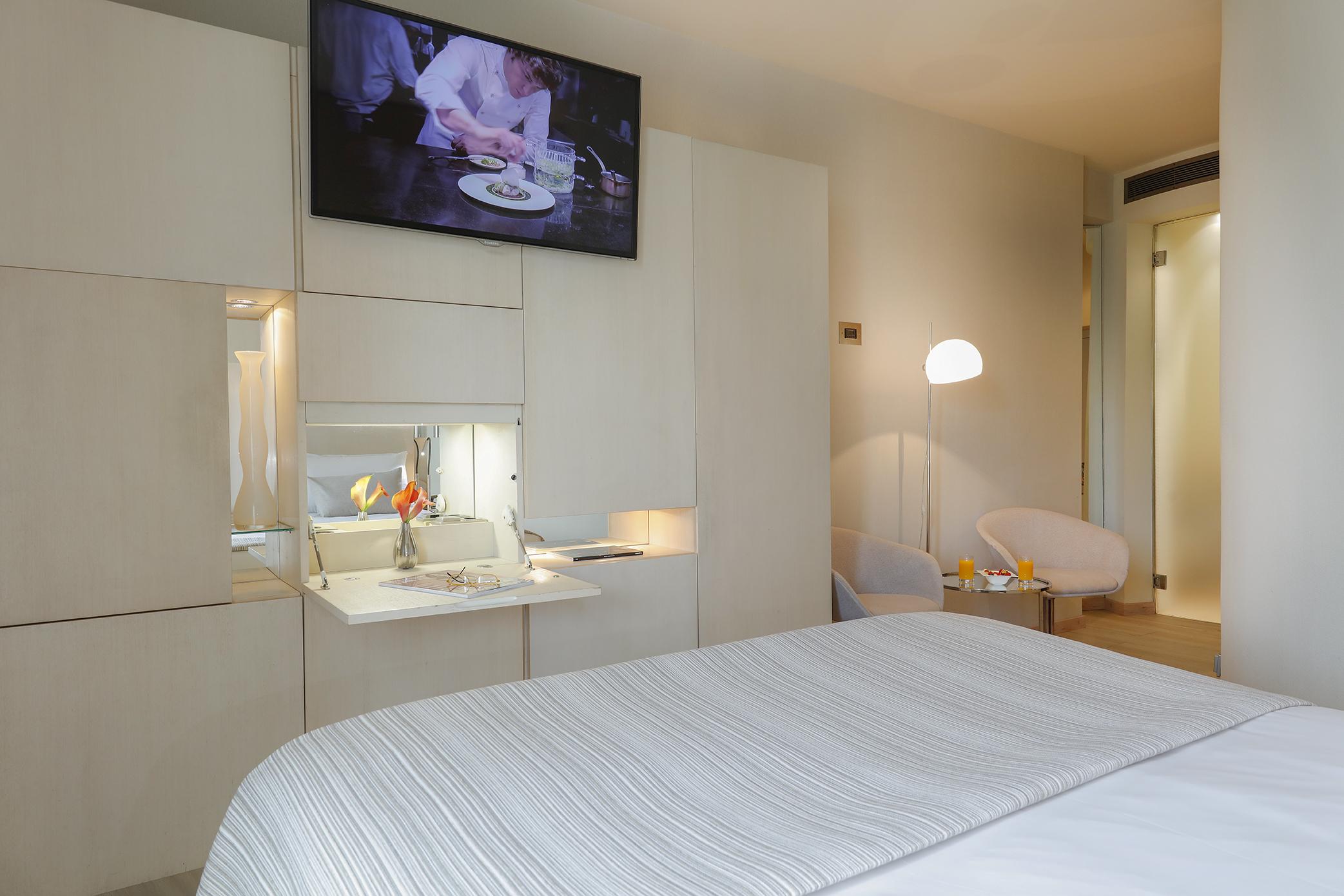 Cram Hotel Барселона Экстерьер фото